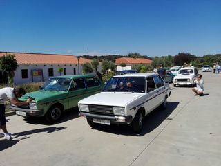 X CONCENTRACION COCHES CLASICOS HIGUERA DE LA SIERRA (H). Image