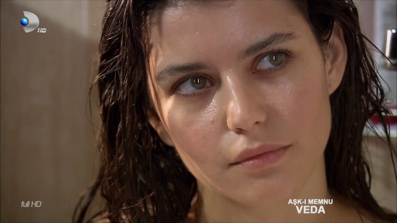 Beren Saat // ბერენ საატი #2 - Page 7 Hot_beren_saat_hd_wallpapers