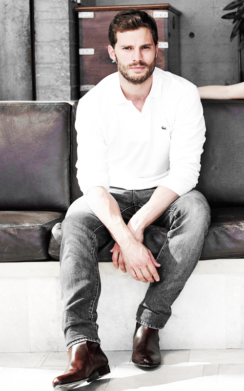  Jamie Dornan / ჯეიმი დორნანი  #4 - Page 14 Tumblr_nqi6is_Hlgf1sy06poo6_540