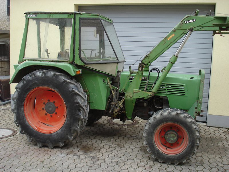 FENDT Tractores   - Página 12 Fendt_farmer_102_SA