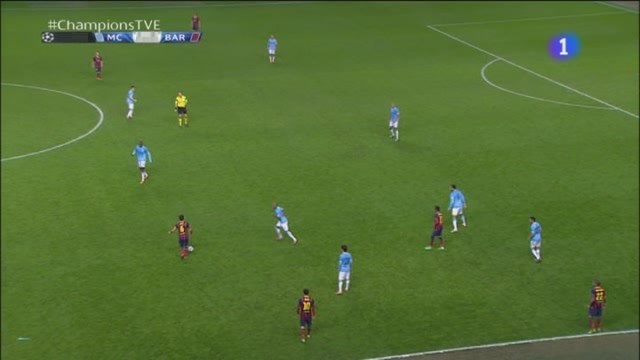 Champions League 2013/2014 - Octavos de Final - Ida - Manchester City Vs. FC Barcelona (360p) (Castellano) Image