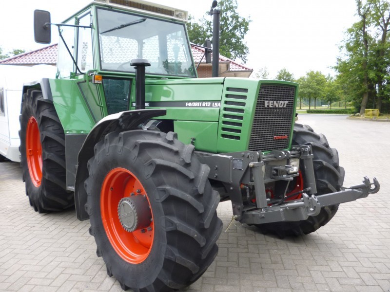 FENDT Tractores   - Página 3 FENDT_612_LSA