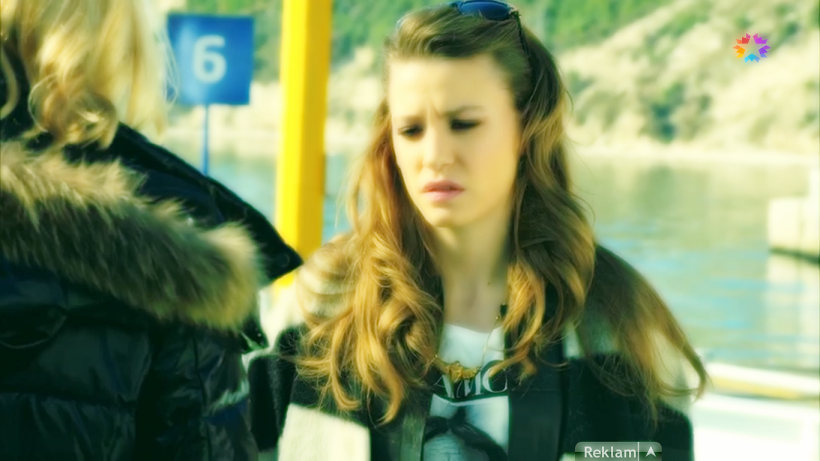 Serenay Sarikaya/სერენაი სარიკაია #22 - Page 26 Cez8_M