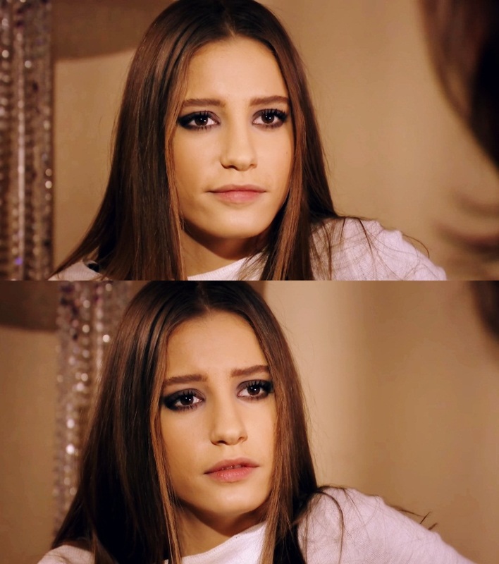 Serenay Sarikaya/სერენაი სარიკაია #25 - Page 5 Cats