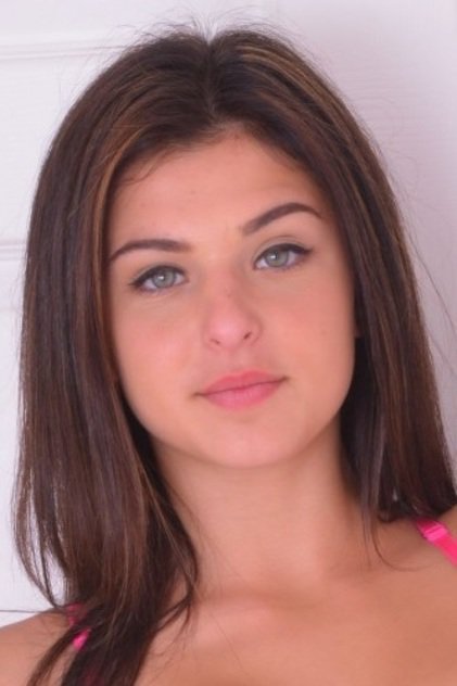 أجمل الصور للممثلة الأمريكية صاحبة العيون الساحرة Leah Gotti 0004