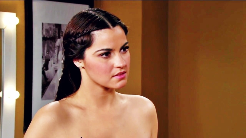 Maite Perroni/მაიტე პერონი #2 - Page 33 Lkjn_mp4_20150626_220620_276