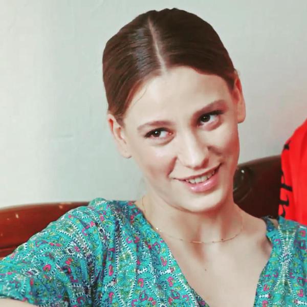 Serenay Sarikaya/სერენაი სარიკაია #22 - Page 41 CGQCg_Jv_Wc_AAm_Ej_I