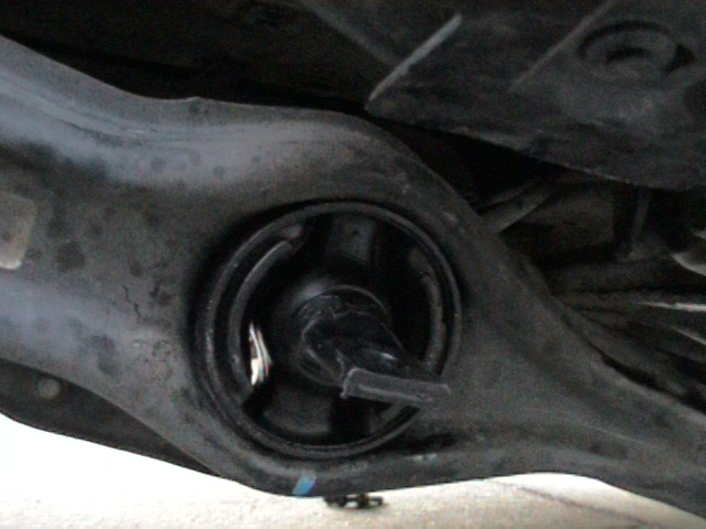 Quick/Easy Civic/Integra Trailing arm bushing replacement (also ES Poly Vs. Mugen)  TAB63