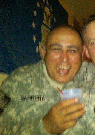 Robert W    (military scammer)using stolen pics of soldier BARRERA  562815_256938931091403_243009185_n