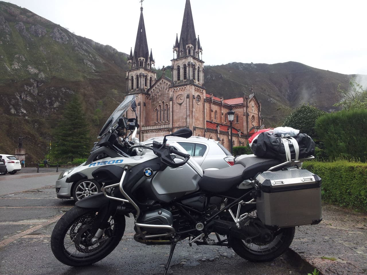 Algunas fotos del Motorraco... Covadonga_GS