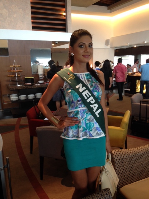 Road to Miss Earth 2013- Official Thread- COMPLETE COVERAGE!! Venezuela won! - Page 7 La_foto_3_1