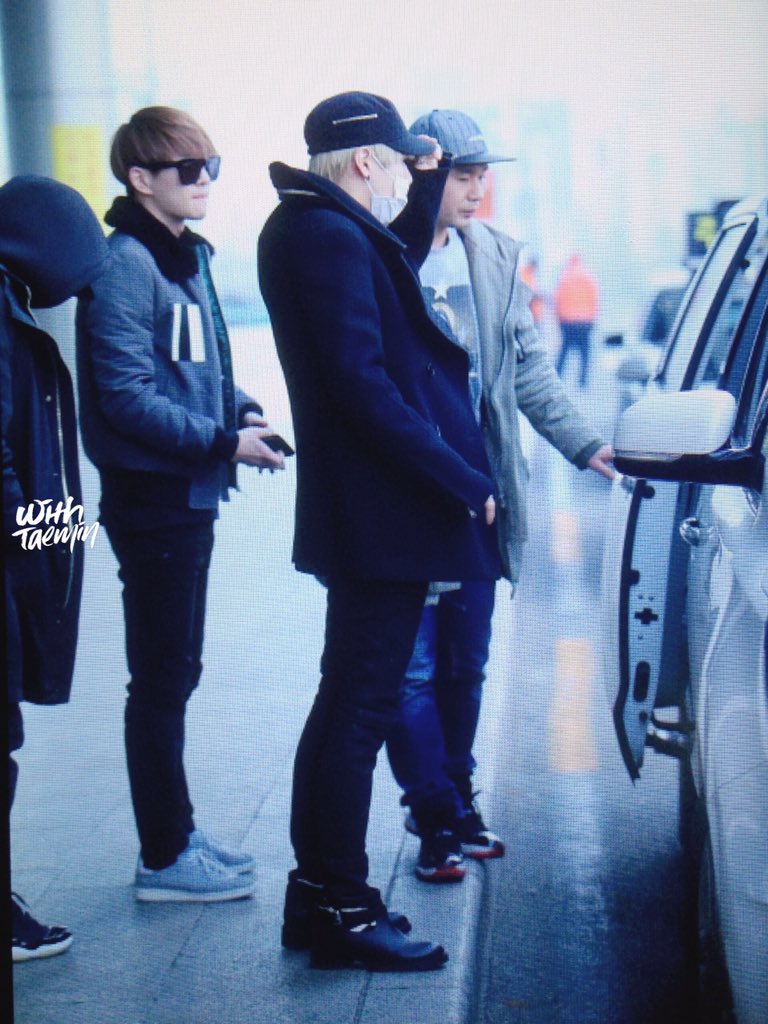 160115 Taemin @ Aeropuerto Gimpo {Rumbo a Japón} CYu_BCx2_WQAE8g_Qa_jpg_orig