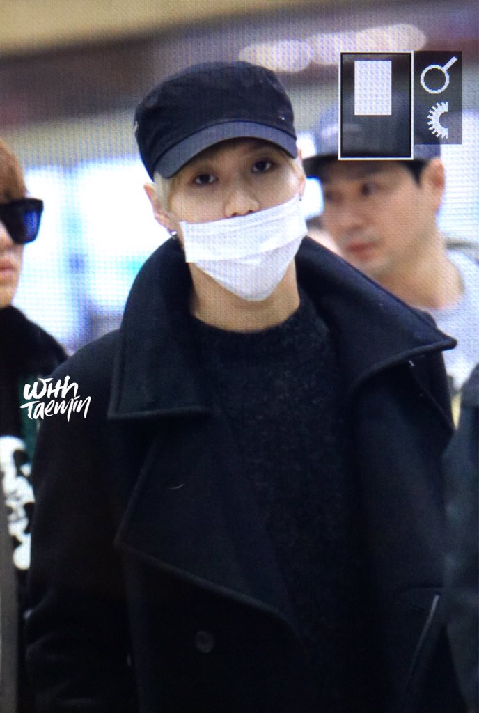 160115 Taemin @ Aeropuerto Gimpo {Rumbo a Japón} CYu_Bb_FWWEAA2t4_D_jpg_orig