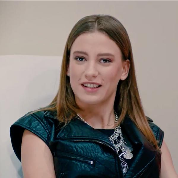 Serenay Sarikaya/სერენაი სარიკაია #22 - Page 20 CFHX4_MYUMAEz_Ych