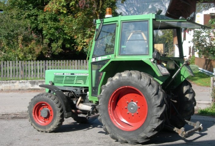 FENDT Tractores   - Página 12 FENDT_102_LSA_Small