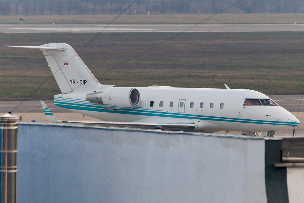 Aeroportul Bucuresti (Aurel Vlaicu/Baneasa) -  Martie 2014 DSC_7096sa1200viv