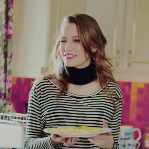 Serenay Sarikaya/სერენაი სარიკაია #24 - Page 6 6_UFp_F6lv