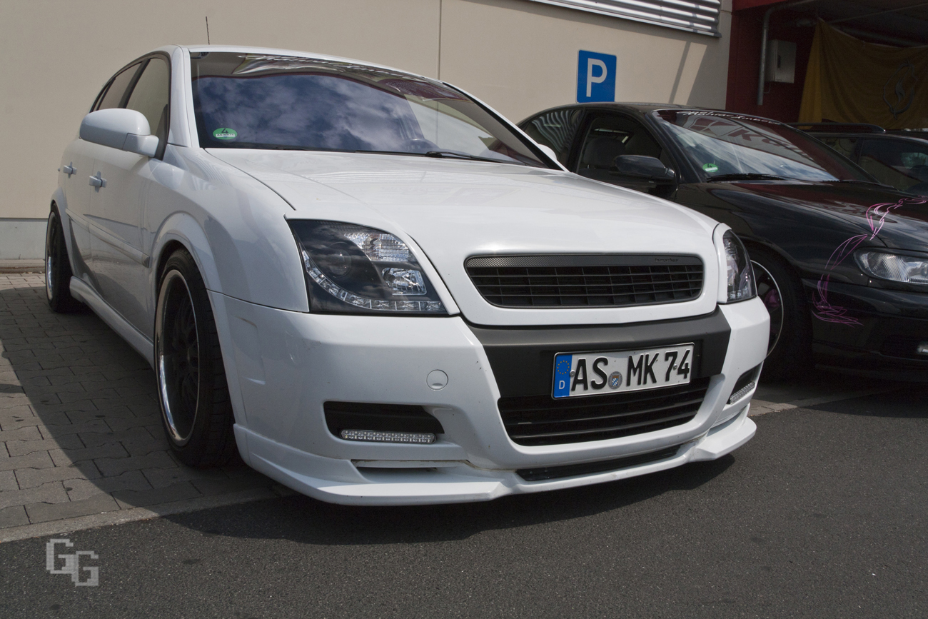 BILDER !  4. Int. Opel-Tagestreffen des OPEL - CLUB PEGNITZ 89 e.V. | 27.5.2012 Og83v2il