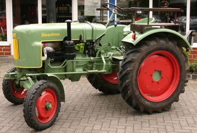 FENDT Tractores   - Página 10 FENDT_F17_L