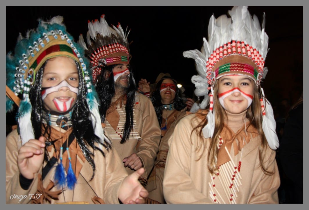 Unas pocas de indios y algún Vaquero  1_48