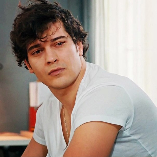 cagatay - Cagatay ulusoy/ ჩაათაი ულუსოი #2 - Page 7 6_Zyw_LLTMN0