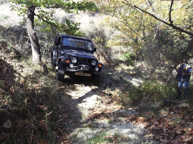 Οι περιπέτειες του fetesclub4x4 Κυριακή 3/11/2013 part(1) DSCF1367a