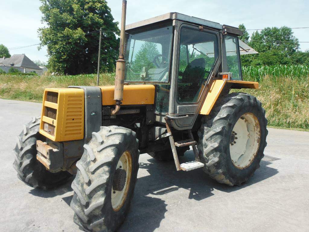 RENAULT Tracteurs agricoles   -- Francia - Página 5 Renault_68_14_rs