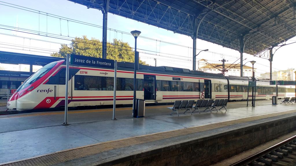 RENFE-Spania - Pagina 2 20171126_162237_HDR