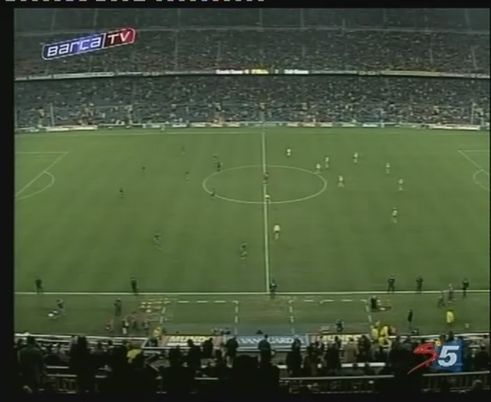 Copa de la UEFA 2003/2004 - Dieciseisavos de Final - Vuelta - FC Barcelona Vs. Brondby IF (576p) (Inglés) (Caído) Image