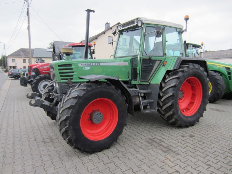 FENDT Tractores   - Página 4 FENDT_312_LSA