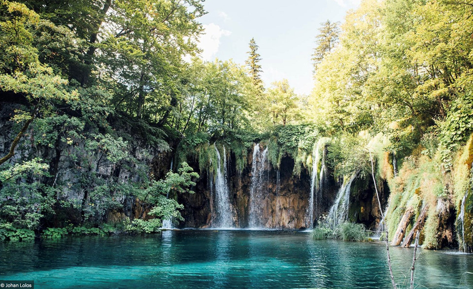 10 dãy núi đẹp nhất châu Âu Vuon_quoc_gia_Plitvice_Lakes_Croatia