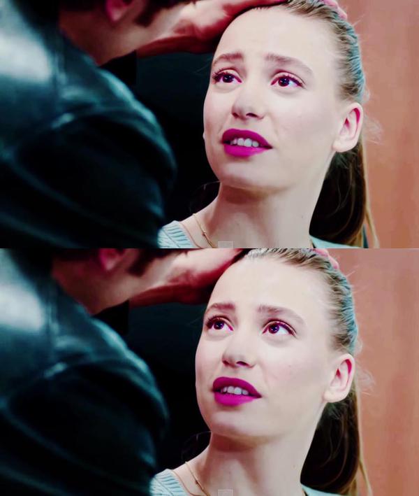 Serenay Sarikaya/სერენაი სარიკაია #23 - Page 51 CEkj1_Vv_WAAAw8j8