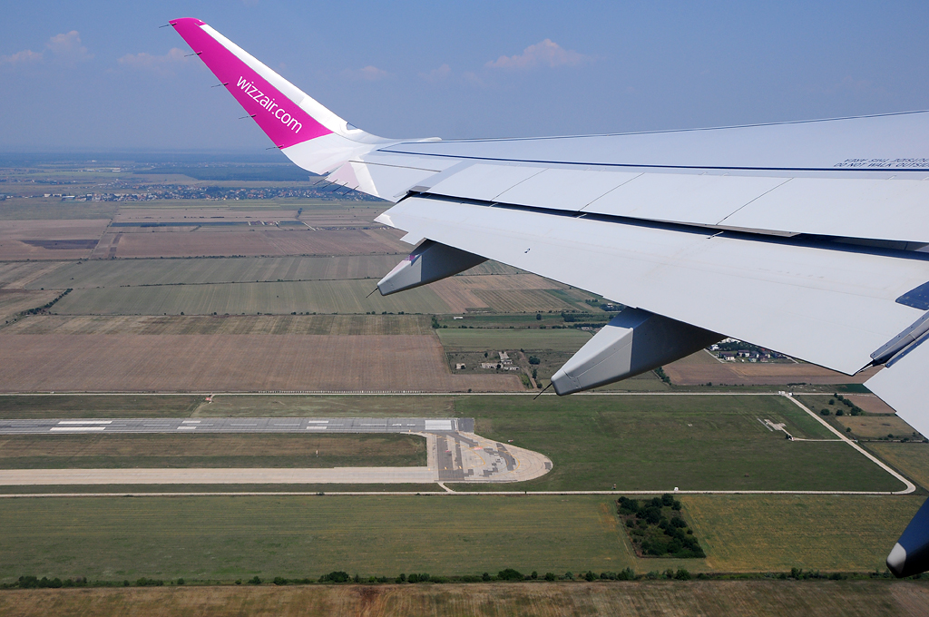 Aeroportul Bucuresti (Henri Coanda/Otopeni) - Iulie 2013 - Pagina 2 DSC_0033