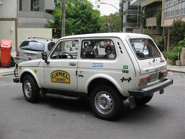 Dimmi che Niva hai e ti diro chi sei "lada 4X4"  Niva_in_Brasile