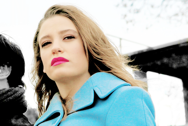 Serenay Sarikaya/სერენაი სარიკაია #22 - Page 59 CH2_dp_LW8_AA57y_E