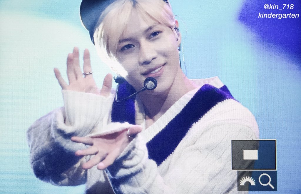 151125 Taemin @ MBN Hero Concert CUq_V0z6_UAAAXM_r_jpg_orig