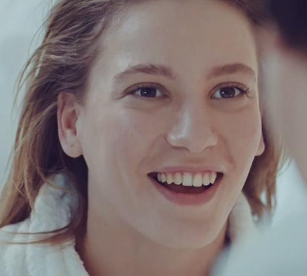 Serenay Sarikaya/სერენაი სარიკაია #22 - Page 48 CG0e57_KXEAAVbq_P