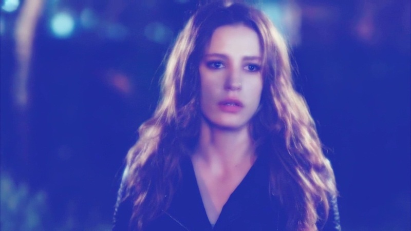 Serenay Sarikaya/სერენაი სარიკაია #23 - Page 20 35_mp4_004618342