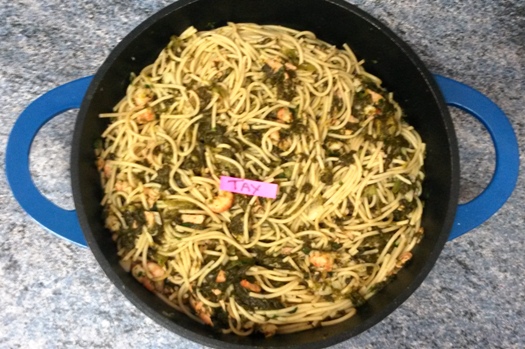 Pasta (larga) con pescado y verduras 20180329_135953