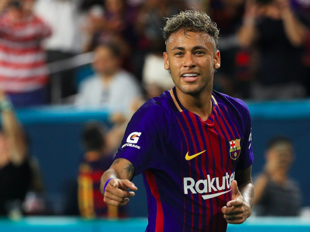 Coutinho Dapat Ucapan Selamat Dari Neymar Image