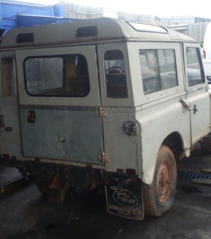 COCHES INTERESANTES,PARADOS Y ABANDONADOS EN HUELVA,BADAJOZ Y PROVINCIA - Página 25 IMG_20150319_WA0005