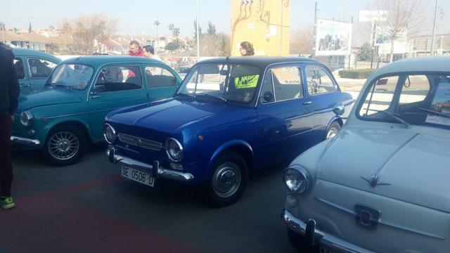 EXPOSICION DE CLASICOS EN CONCESIONARIO SEAT SURMOVIL MOTOR DE DOS HERMANAS (SE). 24 FEBRERO 2018. IMG-20180224-_WA0014