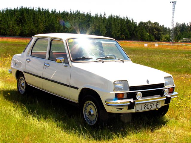 EL COCHE MÁS HORROROSO DE LA HISTORÍA DE ESPAÑA - Página 2 Renault7