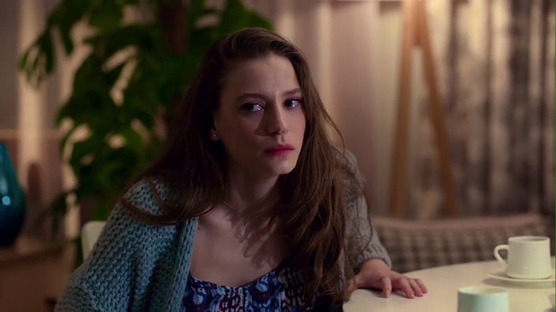 sarikaya - Serenay Sarikaya/სერენაი სარიკაია #25 - Page 4 C8_U8r_Q5_XUAEx_Zw3