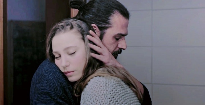 sarikaya - Serenay Sarikaya/სერენაი სარიკაია #25 - Page 4 C8_Ul_KTGW0_AAsgm_A