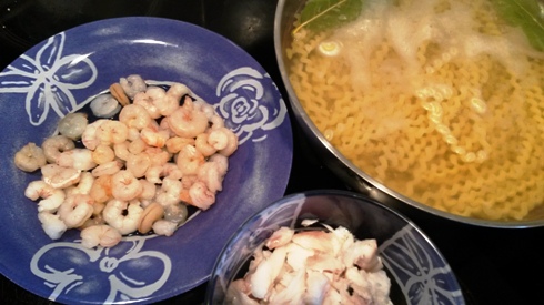 Pasta (larga) con pescado y verduras 20170319_140249