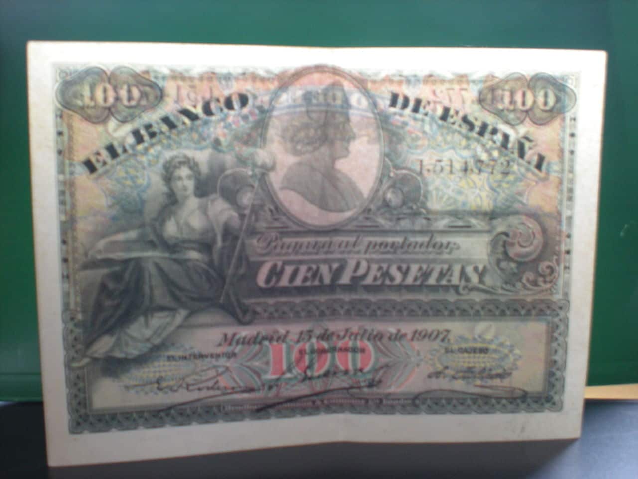 100 pesetas 1907 (sello seco República) DSCN3511