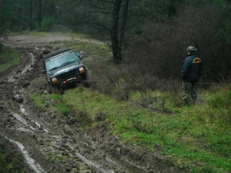 ΚΑΝΤΥΛΙ ΕΞΕΡΕΥΝΗΤΙΚΗ ΜΕ ΛΑΣΠΟΛΟΥΤΡΑ FETES CLUB 4X4  1069827_489377337840760_1367968317_n