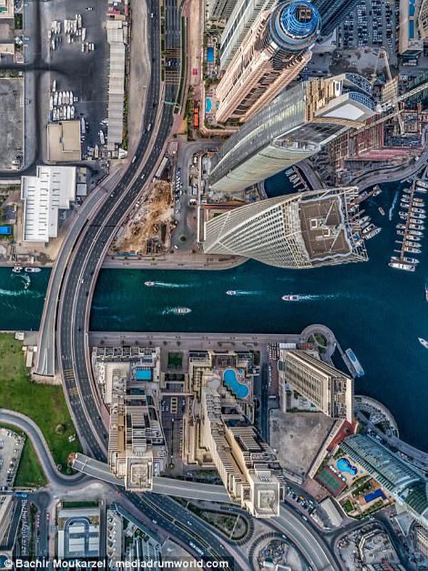 Kiến trúc đẹp mê hồn của thành phố Dubai từ trên cao 5-1519181737-width650height867