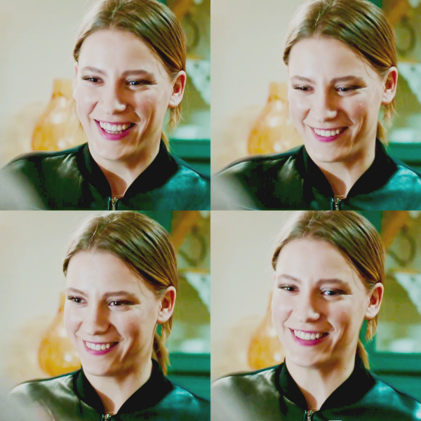 Serenay Sarikaya/სერენაი სარიკაია #23 - Page 18 CFIu_Chq_UIAA6_Ah_U